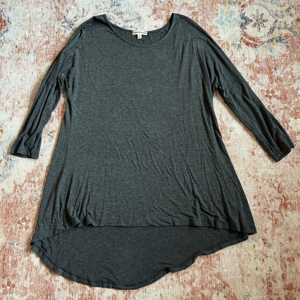 Women’s grey tunic